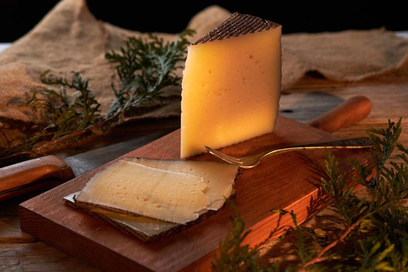 Tres maridajes perfectos para nuestro Milvus Edición Especial